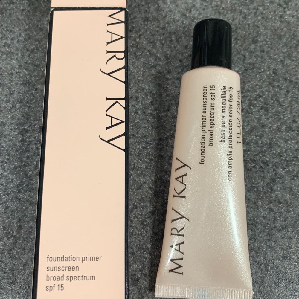 Mary Kay foundation primer with sunscreen